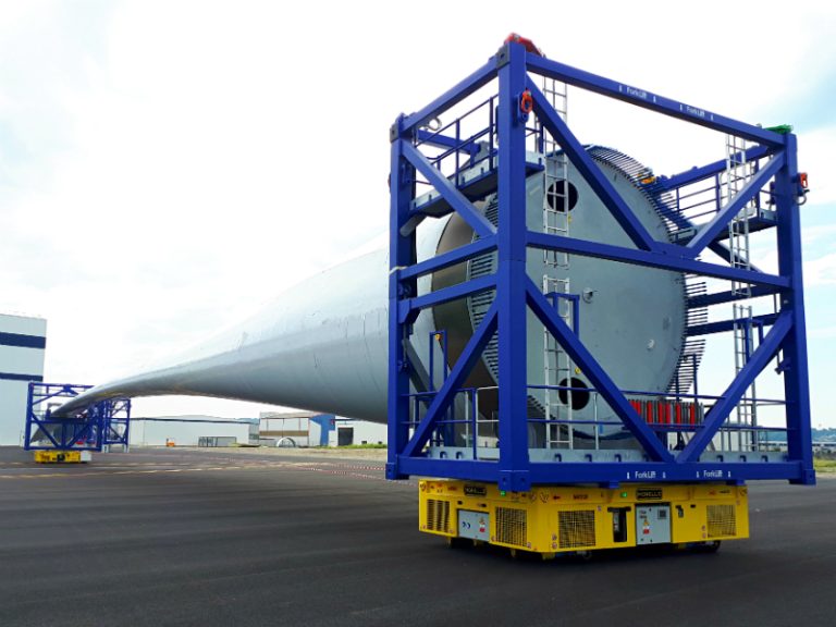 2205-800x600-CARRELLI_MOVIMENTAZIONE_PALE_EOLICHE