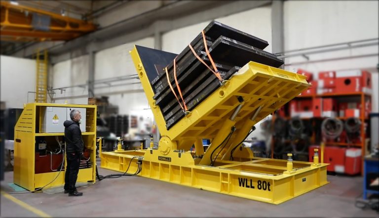 Rotating Machine To Tilt Heavy Loads - 80 Ton